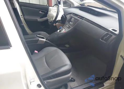 2013 Toyota Prius Plug-In Advanced from USA, damaged, VIN JTDKN3DP7D3031267